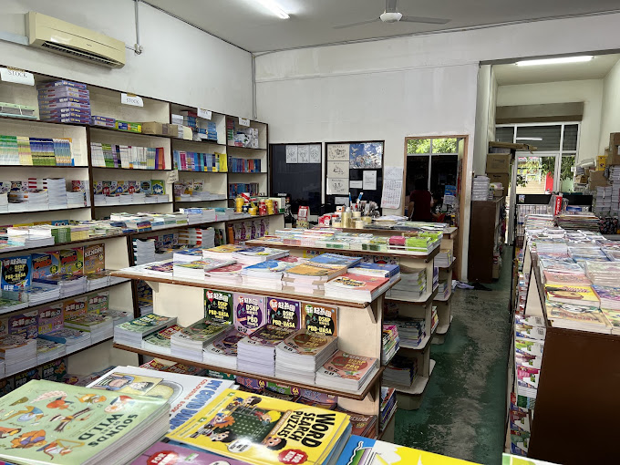 Maxwell Enterprise 辉阳书店
