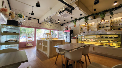 Ziq Bakery