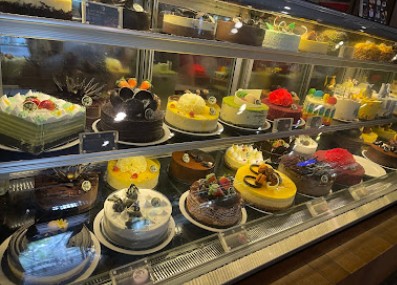 Moonlight Cake House (Puchong)