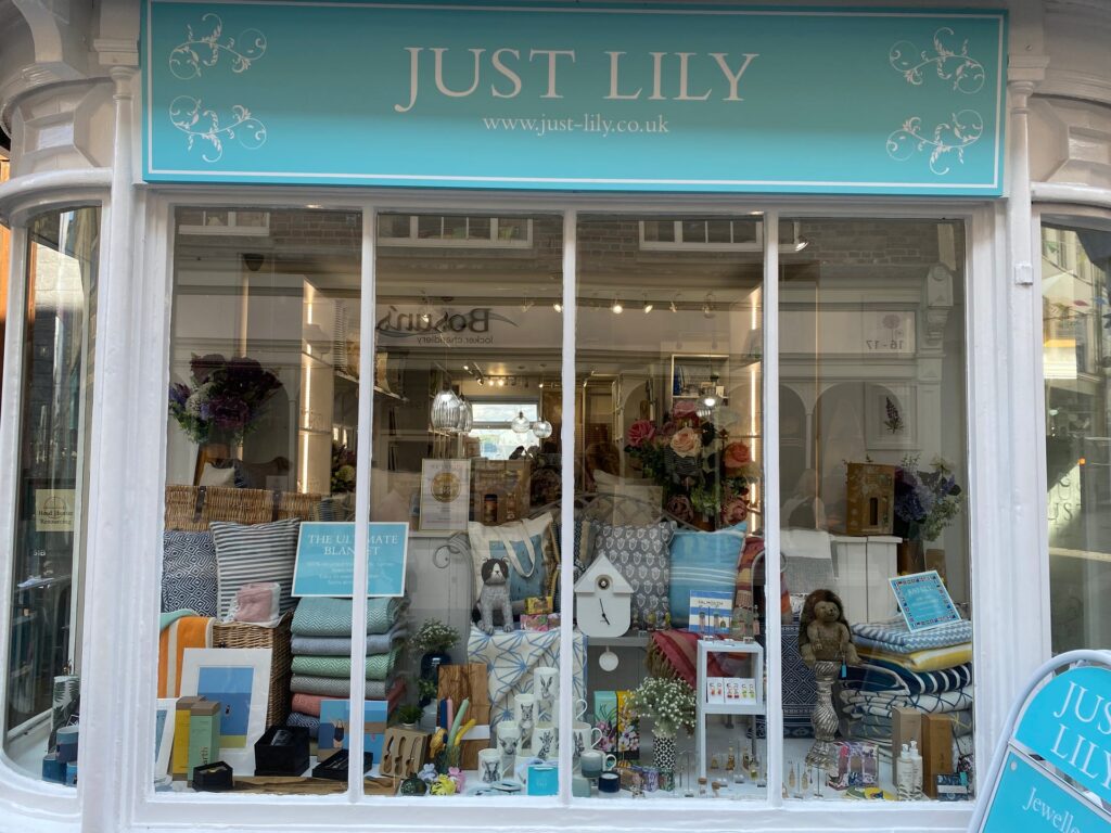 Lily Valley Florist and Gift Shop kinabalu