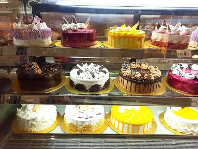 Family Cake House