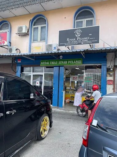 Kedai Emas Sinar Pelangi