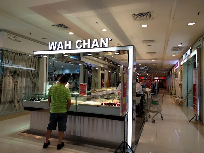 Wah Chan Giant Kota Damansara