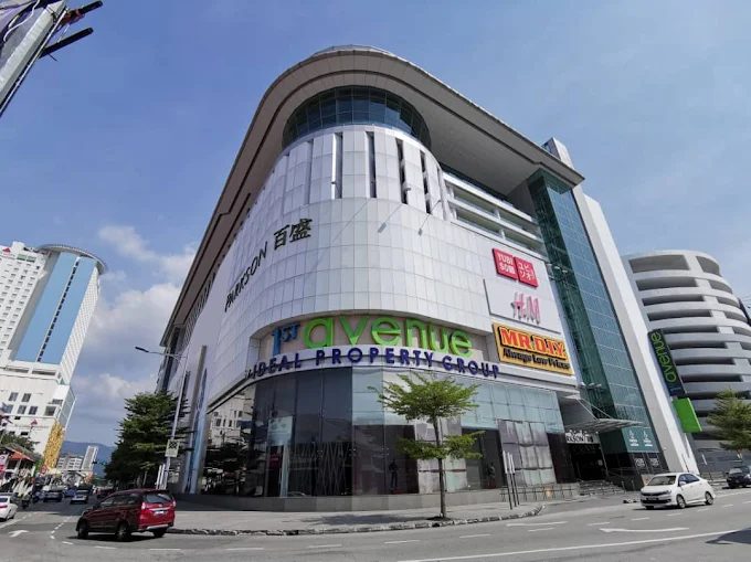 1st Avenue Mall