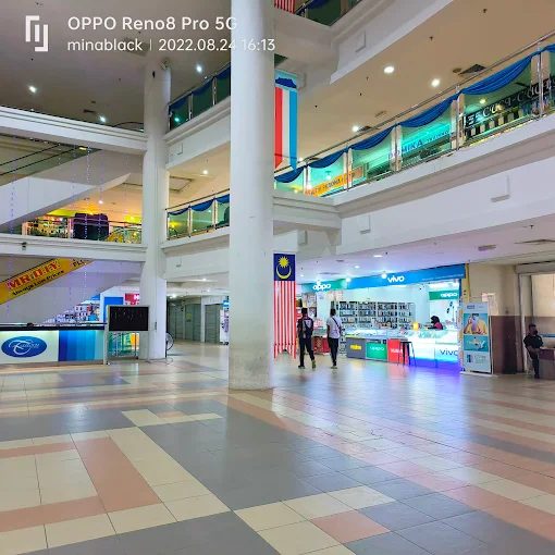 Eastern Plaza