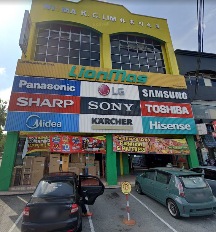 LionMas Parit Raja