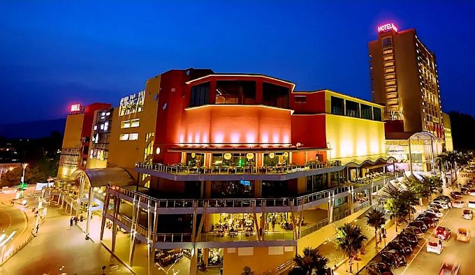 Palm Mall