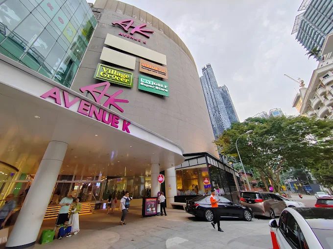 Pusat Beli-Belah Avenue K